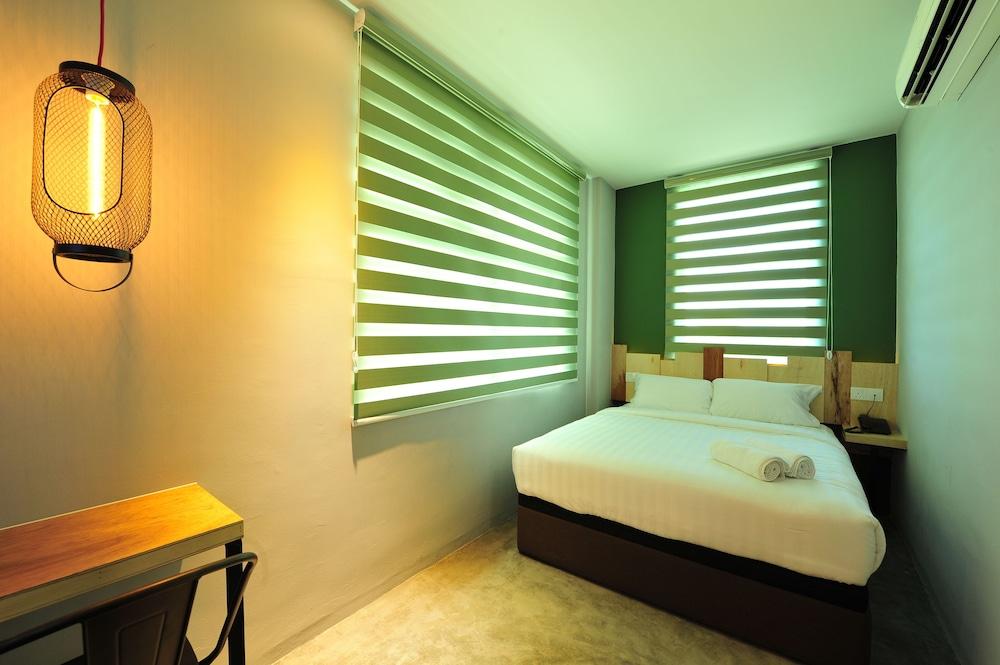 Malacca Finess Basic Hotel מראה חיצוני תמונה