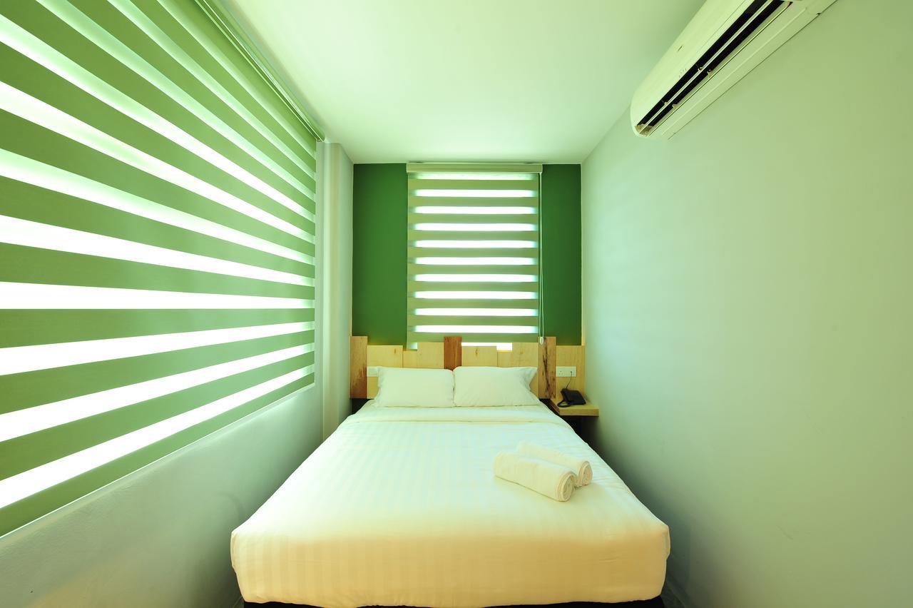 Malacca Finess Basic Hotel מראה חיצוני תמונה