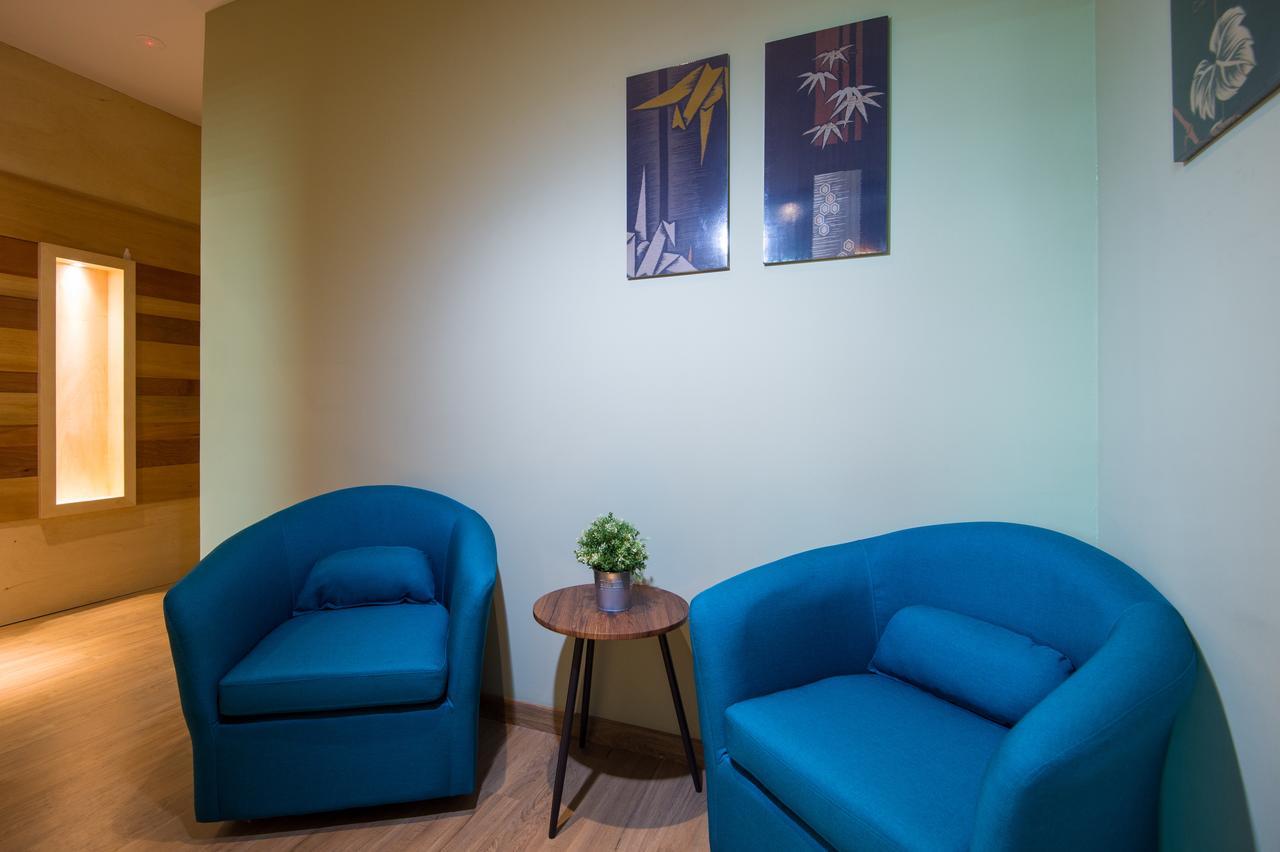 Malacca Finess Basic Hotel מראה חיצוני תמונה
